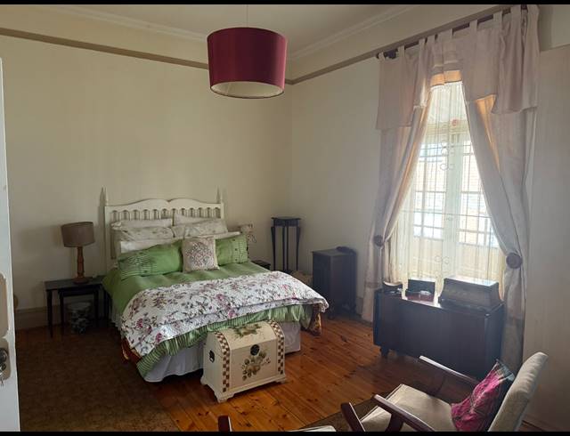 2 BEDROOM APARTMENT FOR SALE IN ESSENWOOD